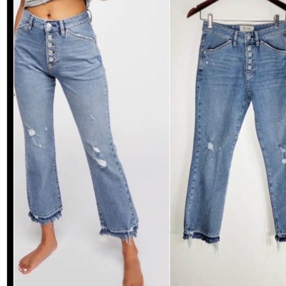 We The Free Dylan Buttonfly High Rise Distressed Straight Leg Jeans 29